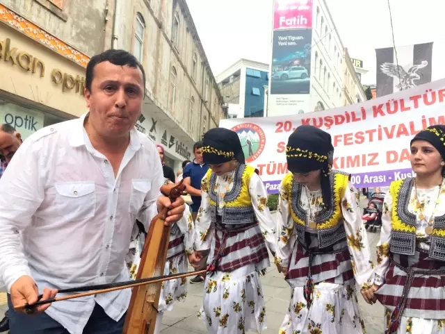 Kemençe, Horon ve Kuş Dili ile Festivale Davet Ettiler