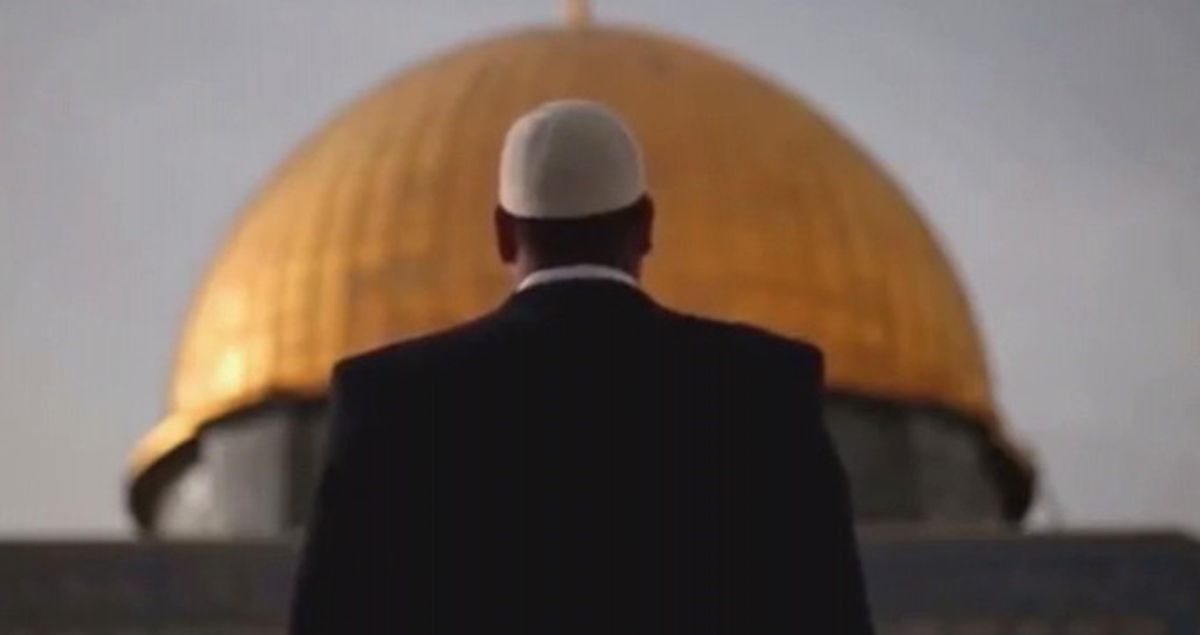 Araplar ve Filistinliler Erdoğan'ın Mescid-i Aksa Şiirini Okuduğu Filmi Paylaşıyor