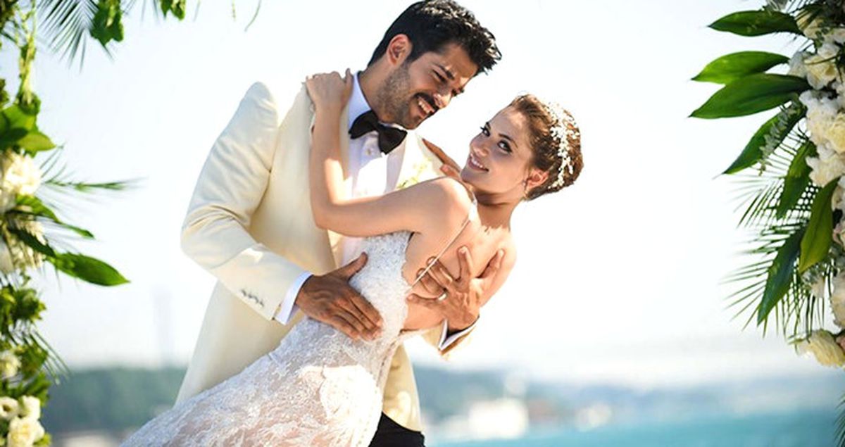 Fahriye Evcen 23 Gün Sonra Soyadını Değiştirerek 'Fahriye Evcen Özçivit' Oldu