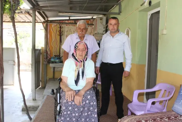 Halime Nine Tekerlekli Sandalyesine Kavuştu Halime Nine Tekerlekli Sandalyesine Kavuştu