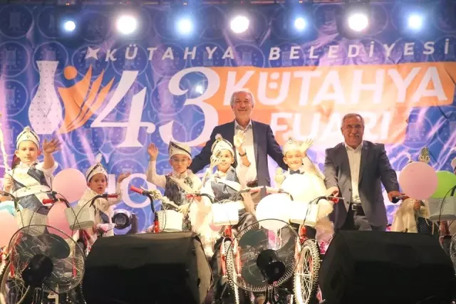Kütahya'da 58 Çocuk Sünnet Ettirildi Kütahya'da 58 Çocuk Sünnet Ettirildi