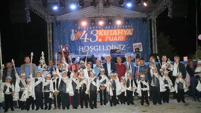 Kütahya'da 58 Çocuk Sünnet Ettirildi Kütahya'da 58 Çocuk Sünnet Ettirildi