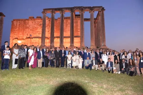 Antik Kent Aizanoi'de Senfonik Türküler Konseri Antik Kent Aizanoi'de Senfonik Türküler Konseri
