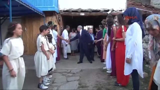 Kütahya Antik Kent Aizanoi'de Senfonik Türküler Konseri Kütahya Antik Kent Aizanoi'de Senfonik Türküler Konseri