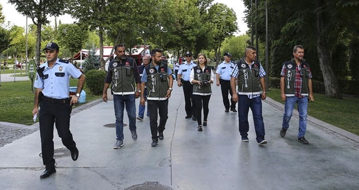 81 İlde 'Türkiye Huzurlu Parklar' Uygulaması Yapıldı, Binlerce Polis Parkları Denetledi
