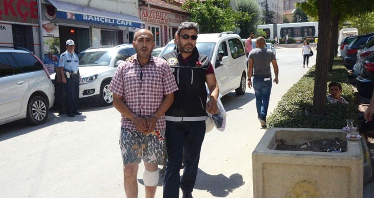 Pişkin Uyuşturucu Satıcısı: Vatanı Kurtardık Aslanım, Vatanı