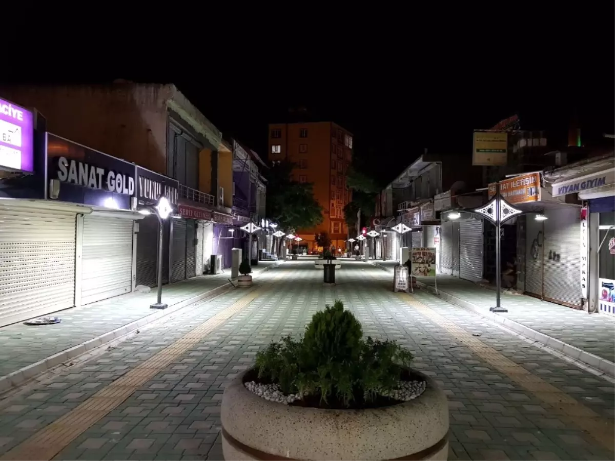 İdil Belediyesi Cadde ve Sokakları Düzenliyor