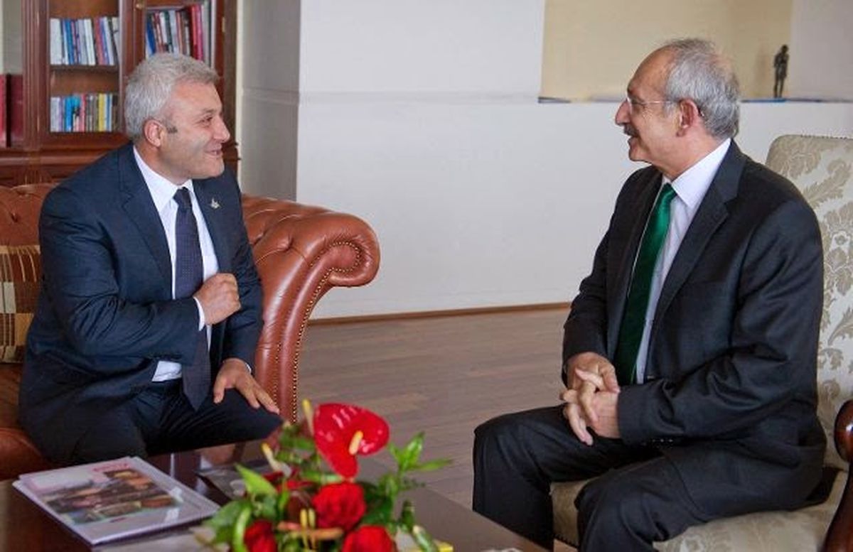 Tuncay Özkan, Ordudaki FETÖ'cülerin İsimlerinin Olduğu Flaş Diski Savcılığa Teslim Etti