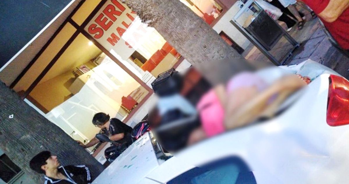 5'inci Kattan Otomobilin Üzerine Düştü, Ufak Sıyrıklarla Kaldırıldığı Hastane Öldü