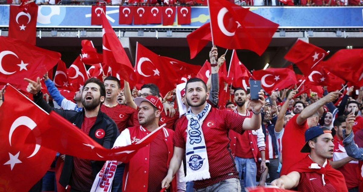 FIFA, Türkiye'ye 13 Bin İsviçre Frangı Ceza Verdi