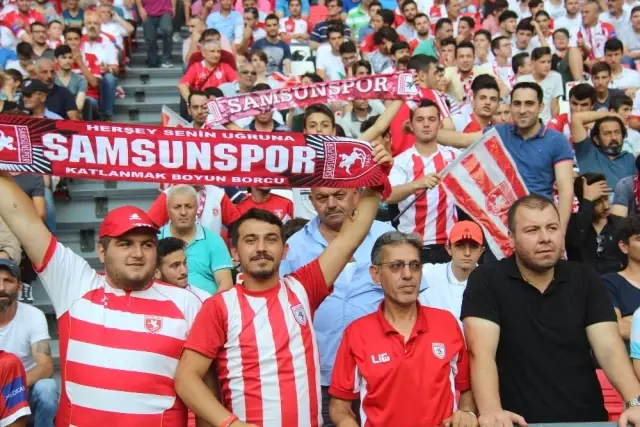 Samsunspor'un 34 Bin Kişilik Yeni Stadı Açıldı Samsunspor'un 34 Bin Kişilik Yeni Stadı Açıldı