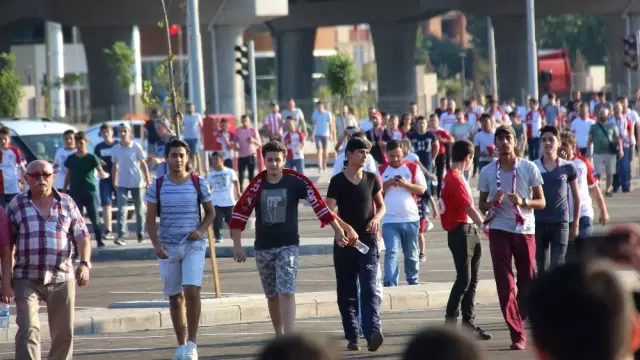 Samsunspor'un 34 Bin Kişilik Yeni Stadı Açıldı Samsunspor'un 34 Bin Kişilik Yeni Stadı Açıldı