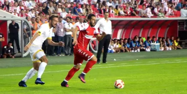 Yeni 19 Mayıs Stadyumu Açılış Maçında Samsunspor, Ankaragücü'nü 1-0 Yendi Yeni 19 Mayıs Stadyumu Açılış Maçında Samsunspor, Ankaragücü'nü 1-0 Yendi