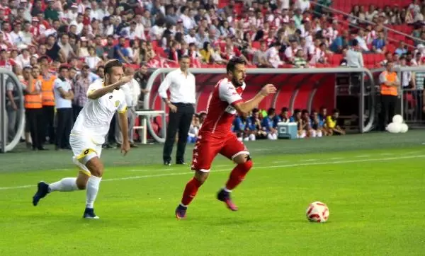 Yeni 19 Mayıs Stadyumu Açılış Maçında Samsunspor, Ankaragücü'nü 1-0 Yendi Yeni 19 Mayıs Stadyumu Açılış Maçında Samsunspor, Ankaragücü'nü 1-0 Yendi