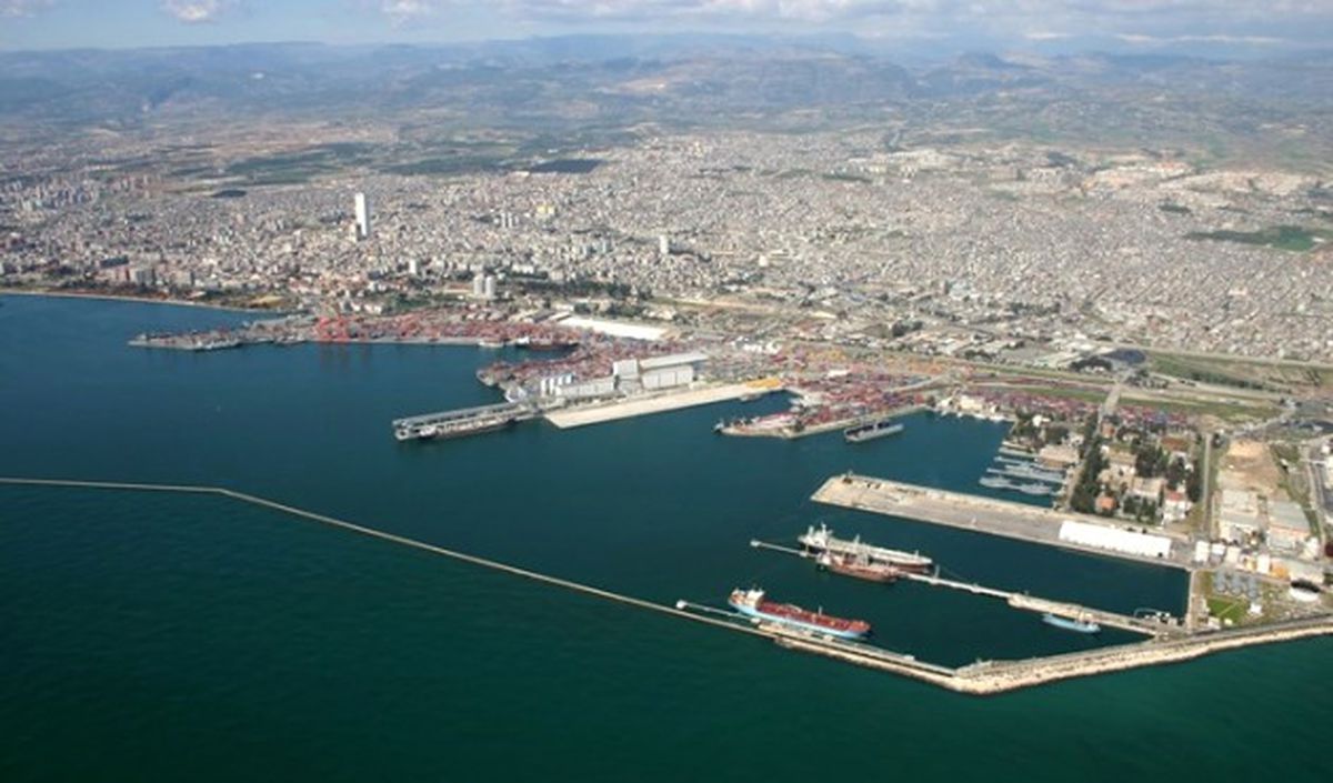 Akfen Holding, Mersin Limanı'ndaki Hisselerinin Yüzde 40'ını Sattı