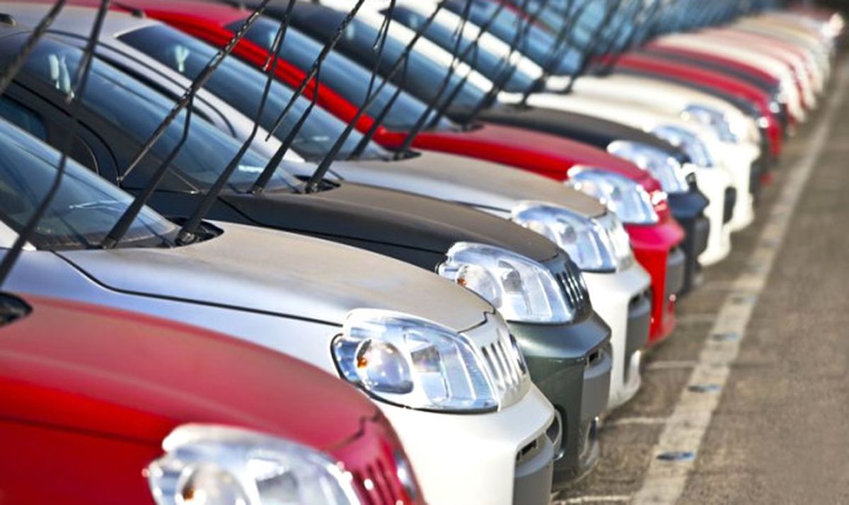 Sıfır Kilometre Otomobillere El Değmeden Dolu Değdi! Zarar Çok Büyük
