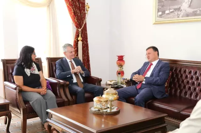 Büyükelçi Cooter Hatay'da