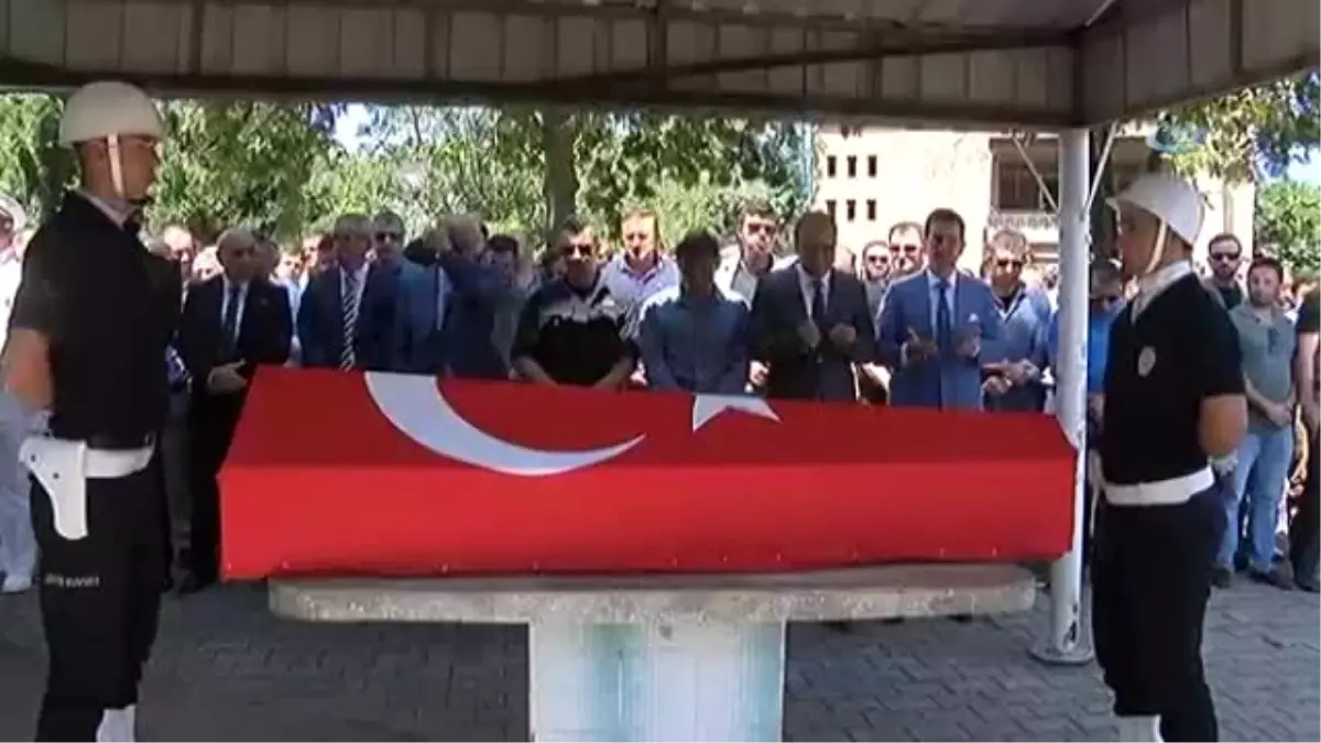 Makamında Intihar Eden Silivri Ilçe Emniyet Müdürü ...