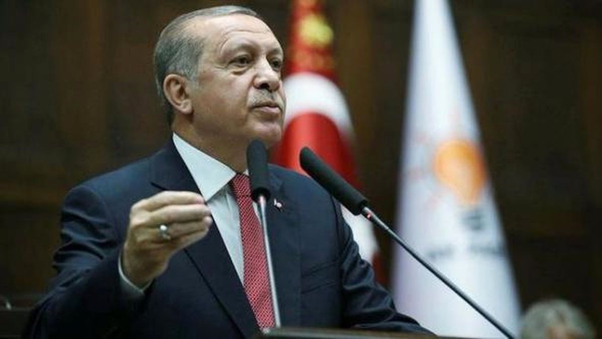 AK Parti'nin Kuruluş Yıl Dönümü İçin Erdoğan'dan Kesin Talimat: 15 Temmuz'u Gölgede Bırakmasın