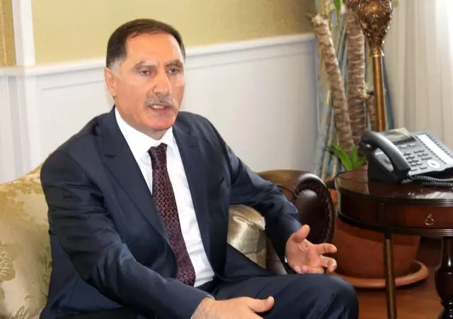 Kamu Başdenetçisi Şeref Malkoç: 'Vatandaşın Avukatlığını Yapıyoruz' Kamu Başdenetçisi Şeref Malkoç: 'Vatandaşın Avukatlığını Yapıyoruz'
