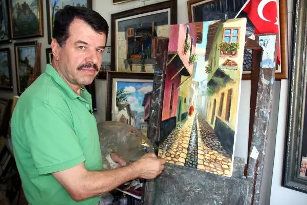 Tablolarıyla Hatay'ı Tanıtıyor