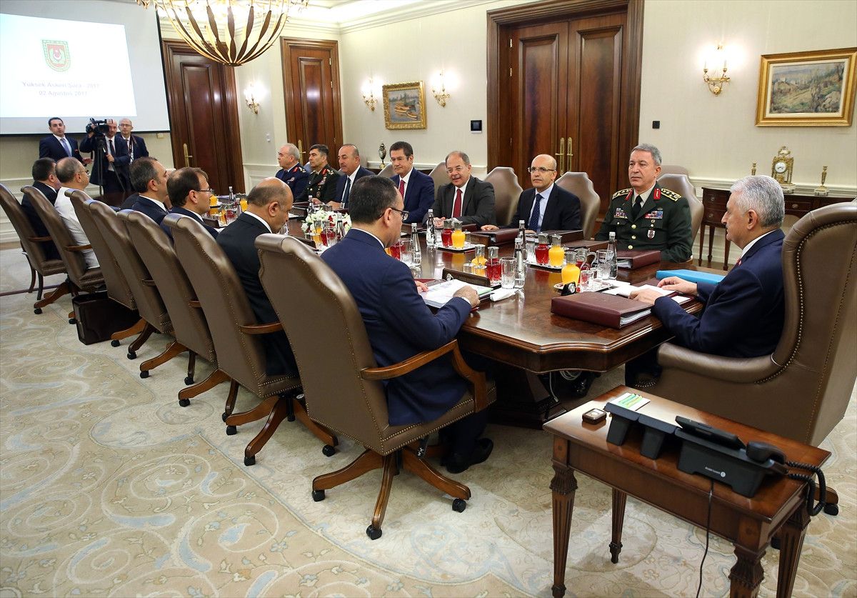 YAŞ Toplantısında 3 Kuvvet Komutanı da Değişti