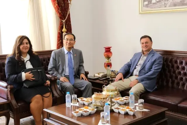 Güney Kore Büyükelçisi Cho Hatay'da
