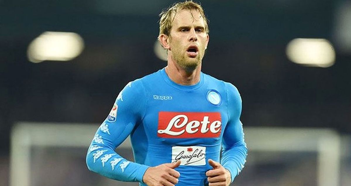 Galatasaray, Napoli'den Ivan Strinic İçin 3 Milyon Euro Teklif Etti