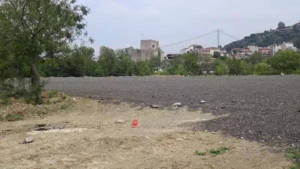 Küçüksu Mesiresi'ne Dökülen Asfalt Öylece Kaldı...