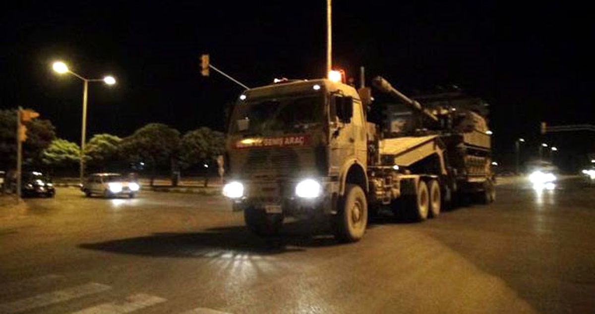 Suriye Sınırına Askeri Sevkiyat: Obüsler Kilis'e Ulaştı