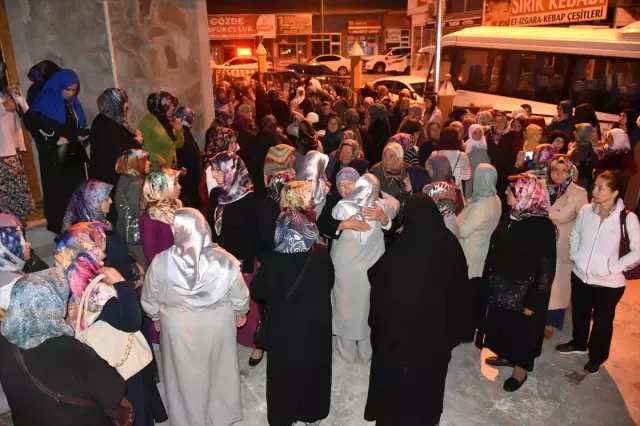 Amasya'da Hacı Adayları Uğurlandı