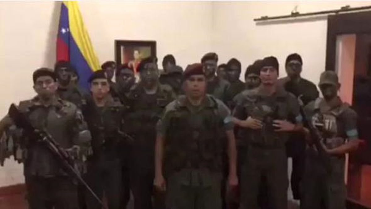 Venezuela'da Bir Grup Asker, Hükümete Karşı Darbe Girişiminde Bulundu