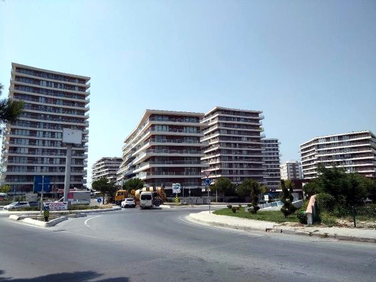 Avcılar'da Yoldan Geçen Genci Vurup Öldüren Maganda Lüks Sitede İntihar Etti