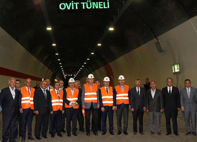 Cumhurbaşkanı Erdoğan Ovit Tüneli'nde İncelemelerde Bulundu