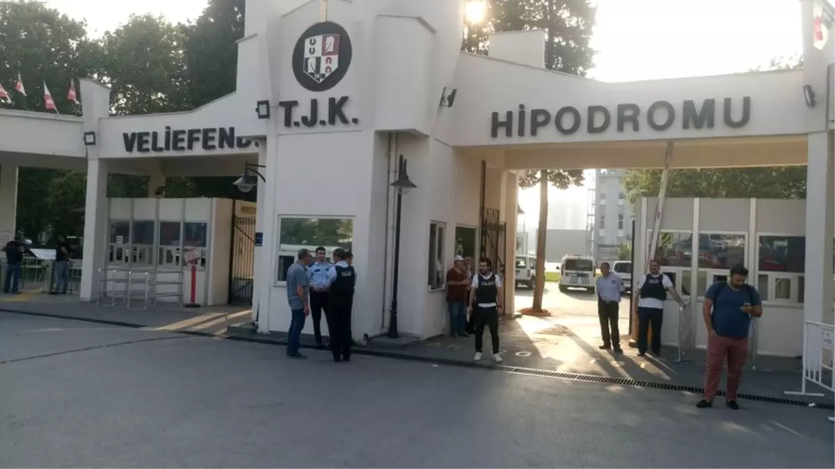Veliefendi Hipodromu'na Operasyon! Giriş Çıkışlar Kapatıldı