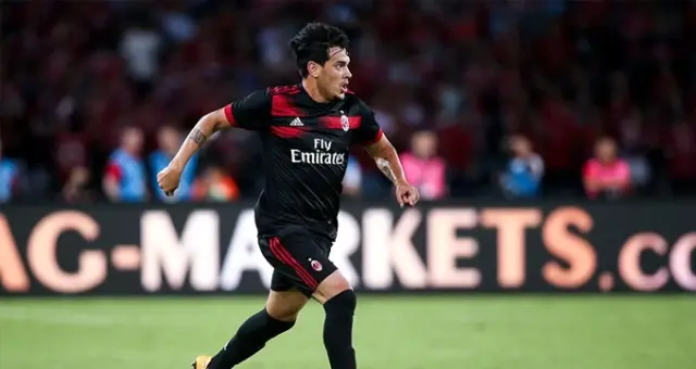 Besiktas Fenerbahce Nin Istedigi Gustavo Gomez Icin Devreye Girdi Video