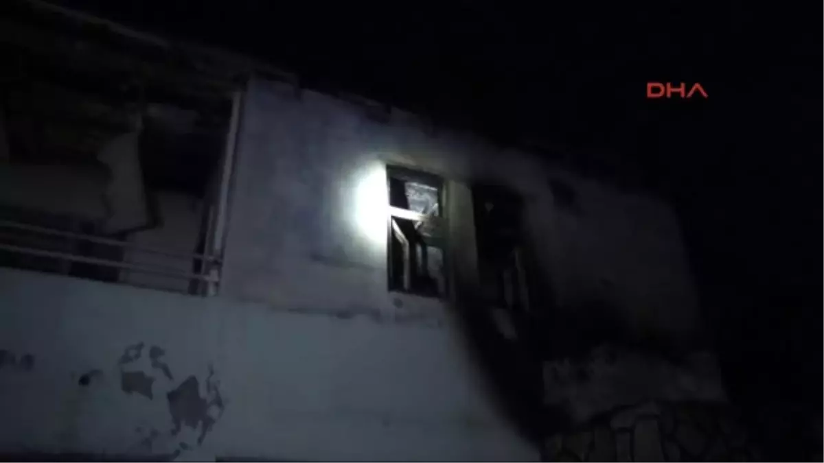 Bingöl'de Yangın: 2 Ev Kullanılamaz Hale Geldi