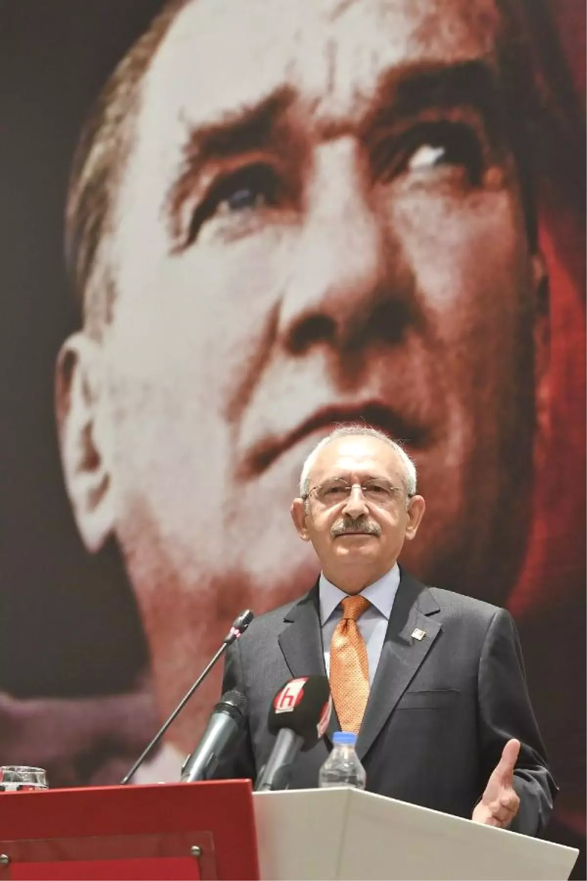 Kılıçdaroğlu'dan 'Ayhan Ogan' Tepkisi: Cumhuriyetten, Atatürk'ten İntikam Almak İstiyorlar