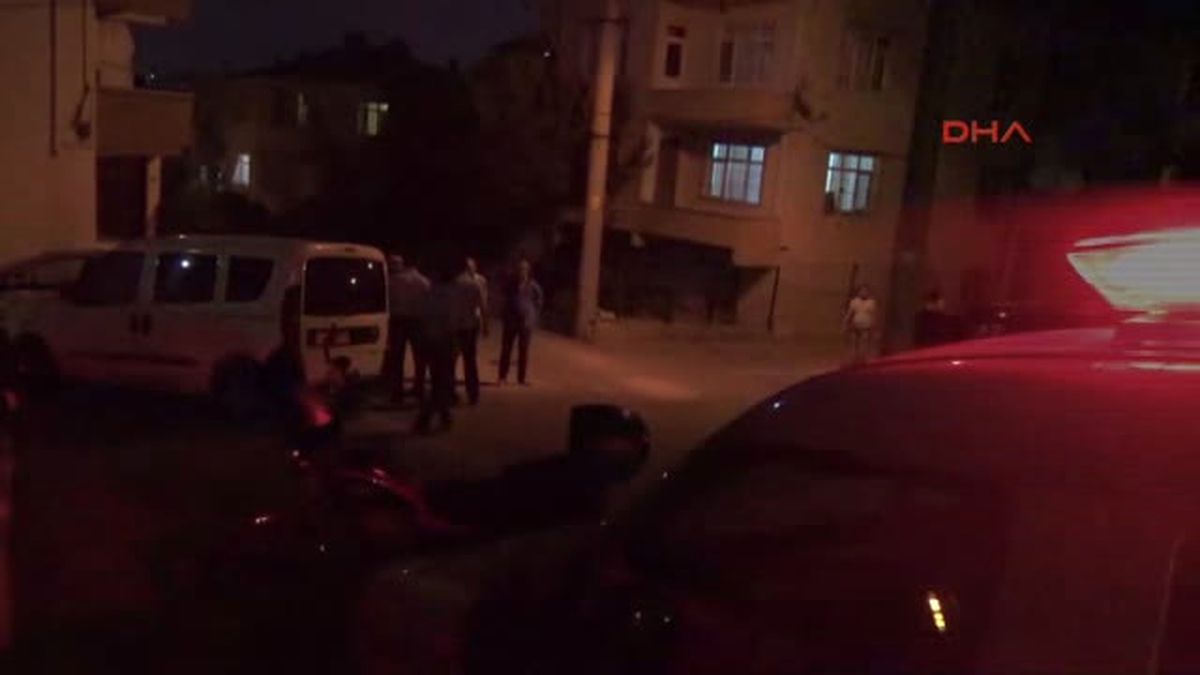 Polis Babası, Oğlunu Korumak İstedi, Onun Silahından Çıkan Kurşunla Öldü
