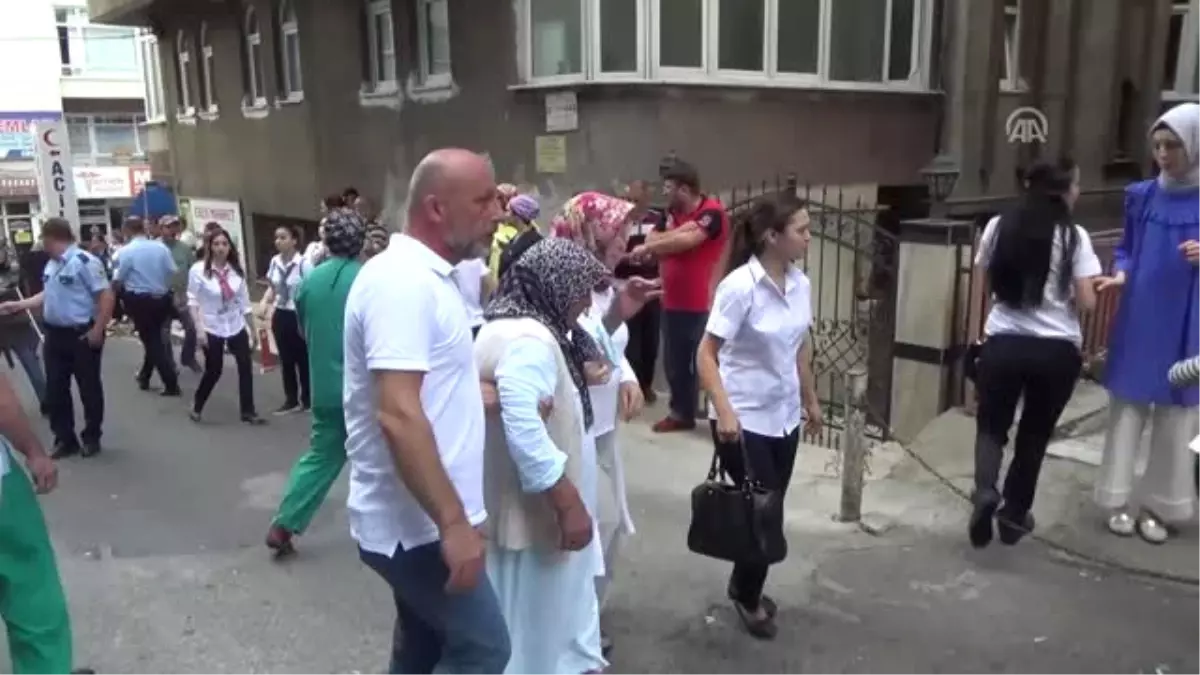 Özel Hastanedeki Yangın - Hastalar Diğer Hastanelere Sevk Edildi