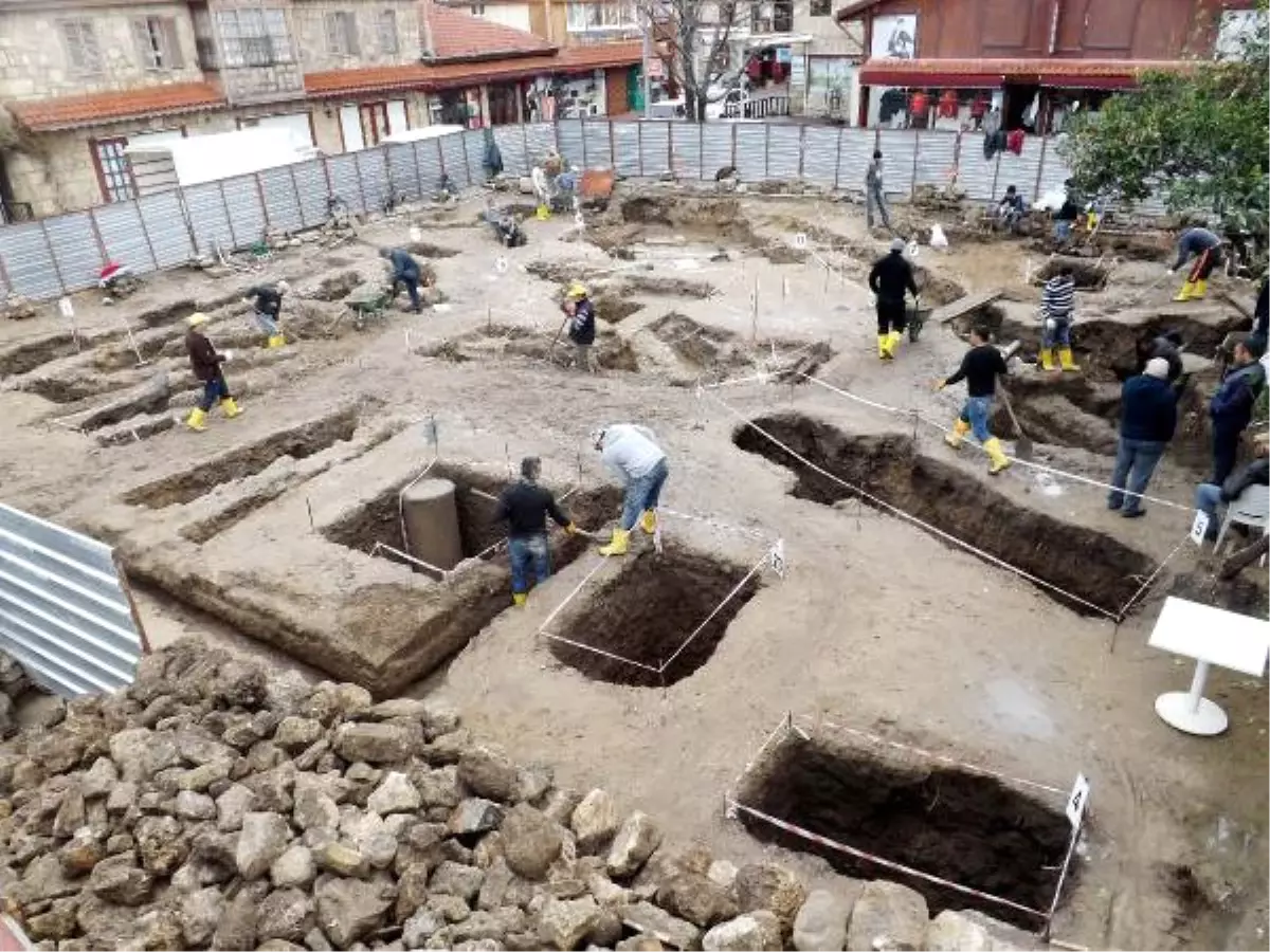 Roma İmparatoru Gallienus'un Mektubu Müzede Sergileniyor