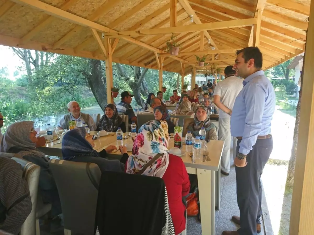 Şehit Aileleri ve Gaziler Piknikte Bir Araya Geldi