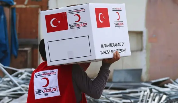 Türk Kızılayından Mültecilere Yardım