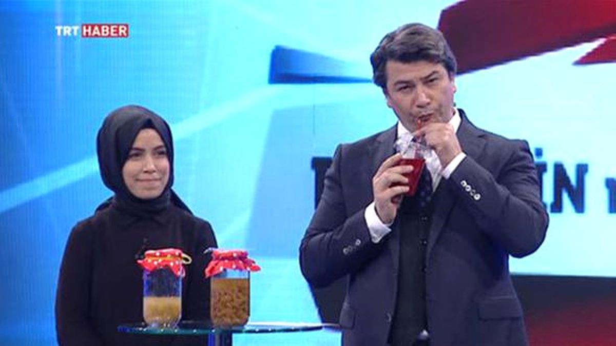 Vatan Şaşmaz : 'Hoşaf Birinci Olmadı, Yapılan Haber Yalan!'