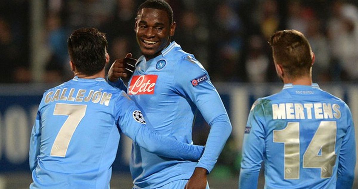 Fenerbahçe, Napoli'nin Golcüsü Zapata İçin 5 Milyon Euro Teklif Edecek