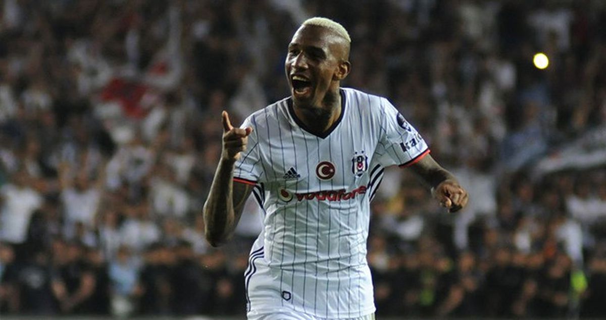 Talisca: Bir Yere Gitmiyorum, Ben Beşiktaş'ın Futbolcusuyum
