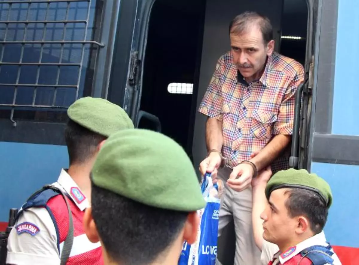 Zonguldak'ta 22 Sanıklı Fetö Davasında 3 Tahliye