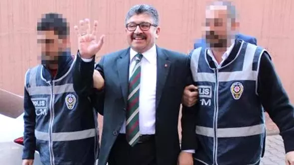 Fetö Davsında Tutuklu Hacı Boydak: Tahliye Talebim Yok (2) Fetö Davsında Tutuklu Hacı Boydak: Tahliye Talebim Yok (2)