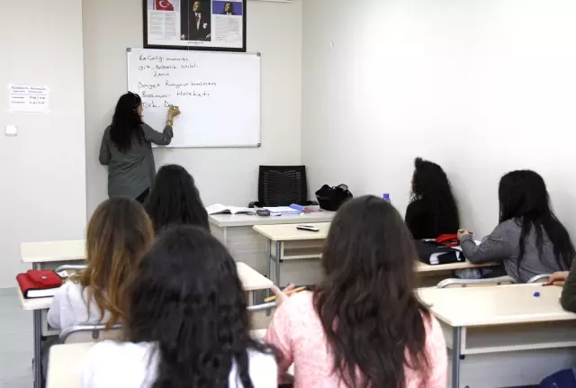 Aziz Nesin Bilgi Eğitim Merkezi'nin Büyük Başarısı