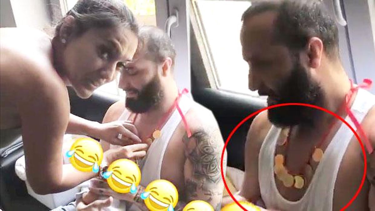 Demet Akalın, Şarkıcı Berkay'ı Altına Boğdu